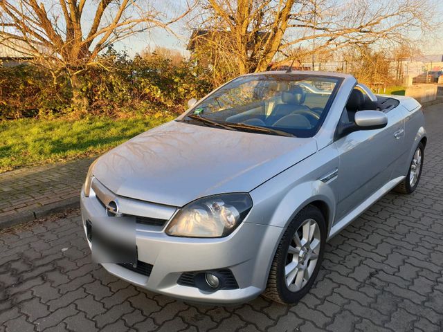 Opel tigra 1.8 Benzin TÜV 09/2025 157Tkm