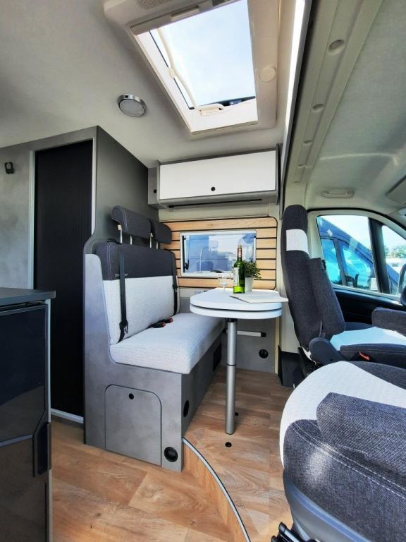 Fahrzeug Übersicht 9 Fahrzeugabbildung Crosscamp ELMNT 6.0 DS Verfüg./Sparen Sie 1.299,- €