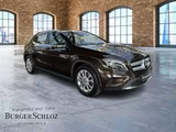 Mercedes-Benz GLA 180 Urban BiXenon KlimaA LM PDC ParkAss SHZ - mit Benzin-Antrieb: Braun, Geländewagen