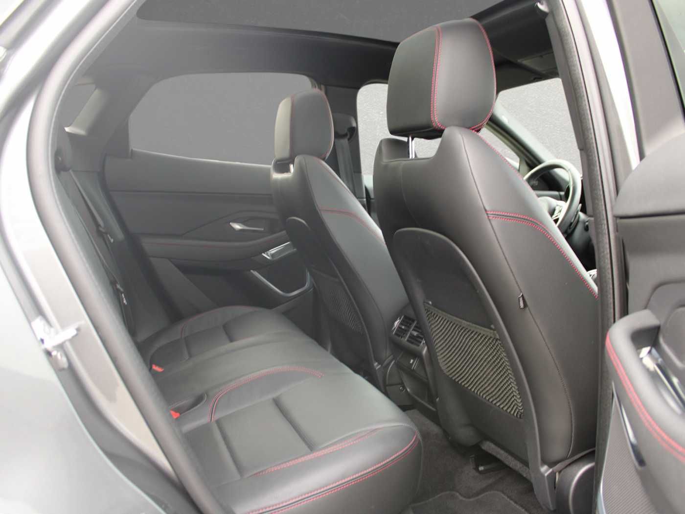 Fahrzeugabbildung Jaguar E-Pace Diesel D180 AWD Aut. Chequered Flag