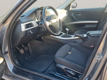 BMW 318 - 9