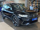 Volkswagen Tiguan R-Line*eHybrid*Leder*AWD*Pano*Memory*AHK - Volkswagen Tiguan R mit Hybrid-Antrieb (Benzin/Elektro)