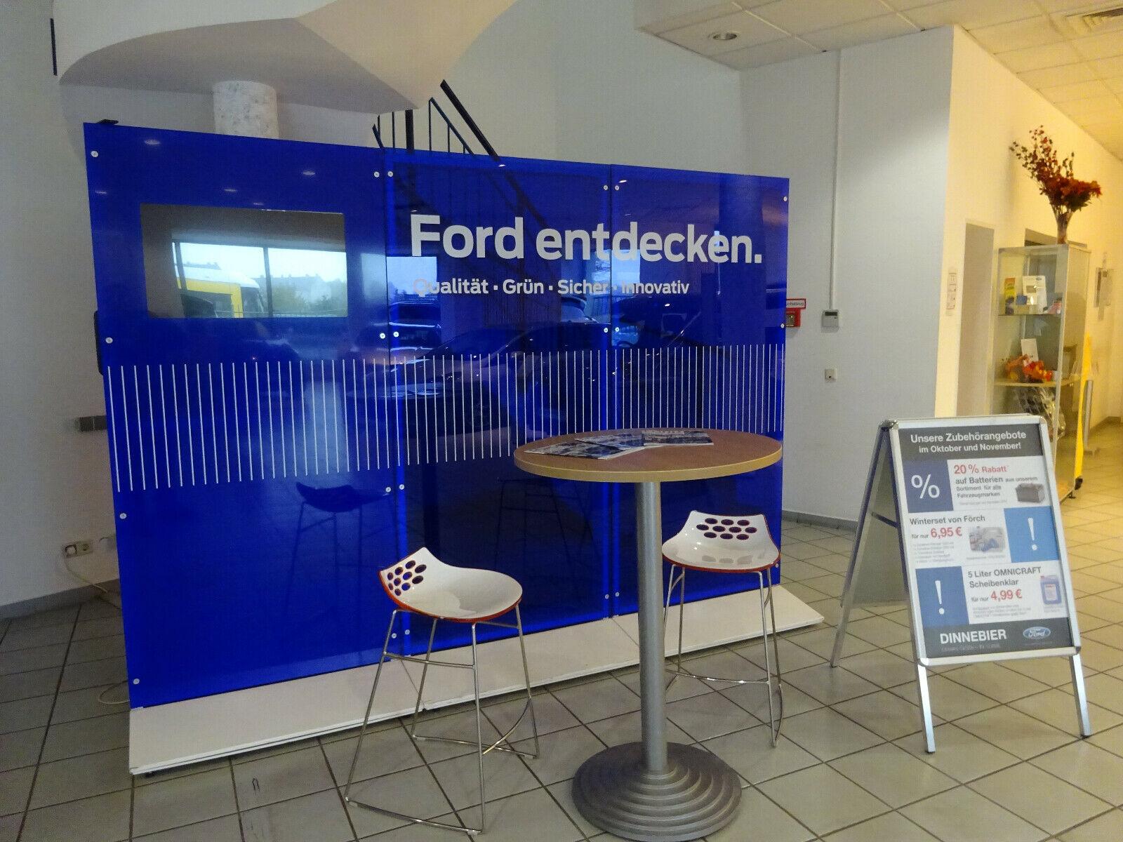 showroom-image-top