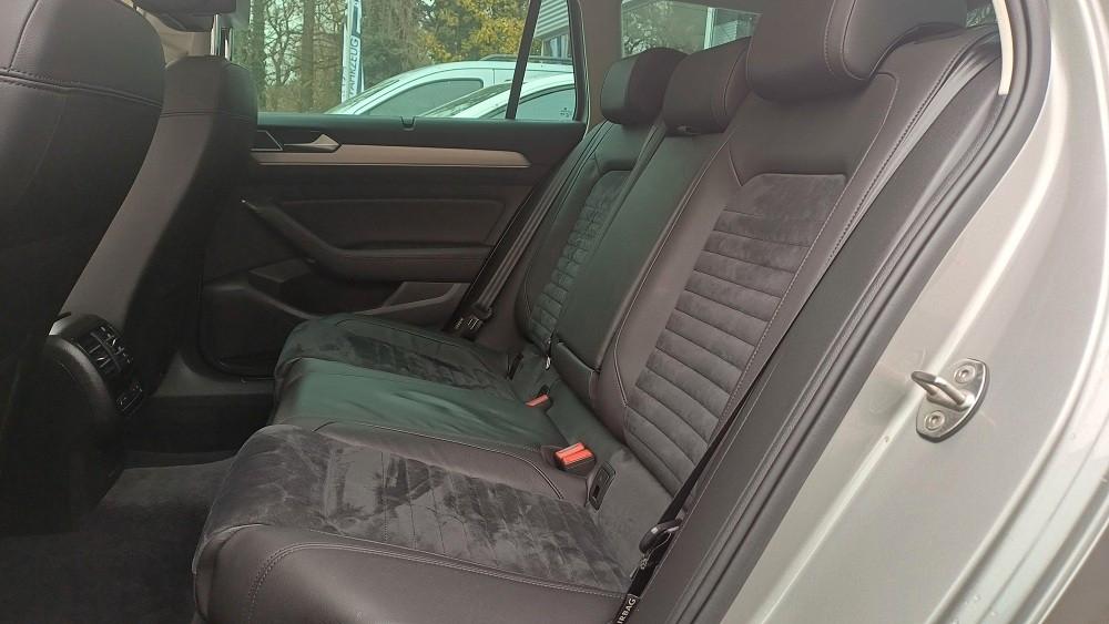 Volkswagen Passat Variant 2.0 TDI SCR DSG Highline Vari...