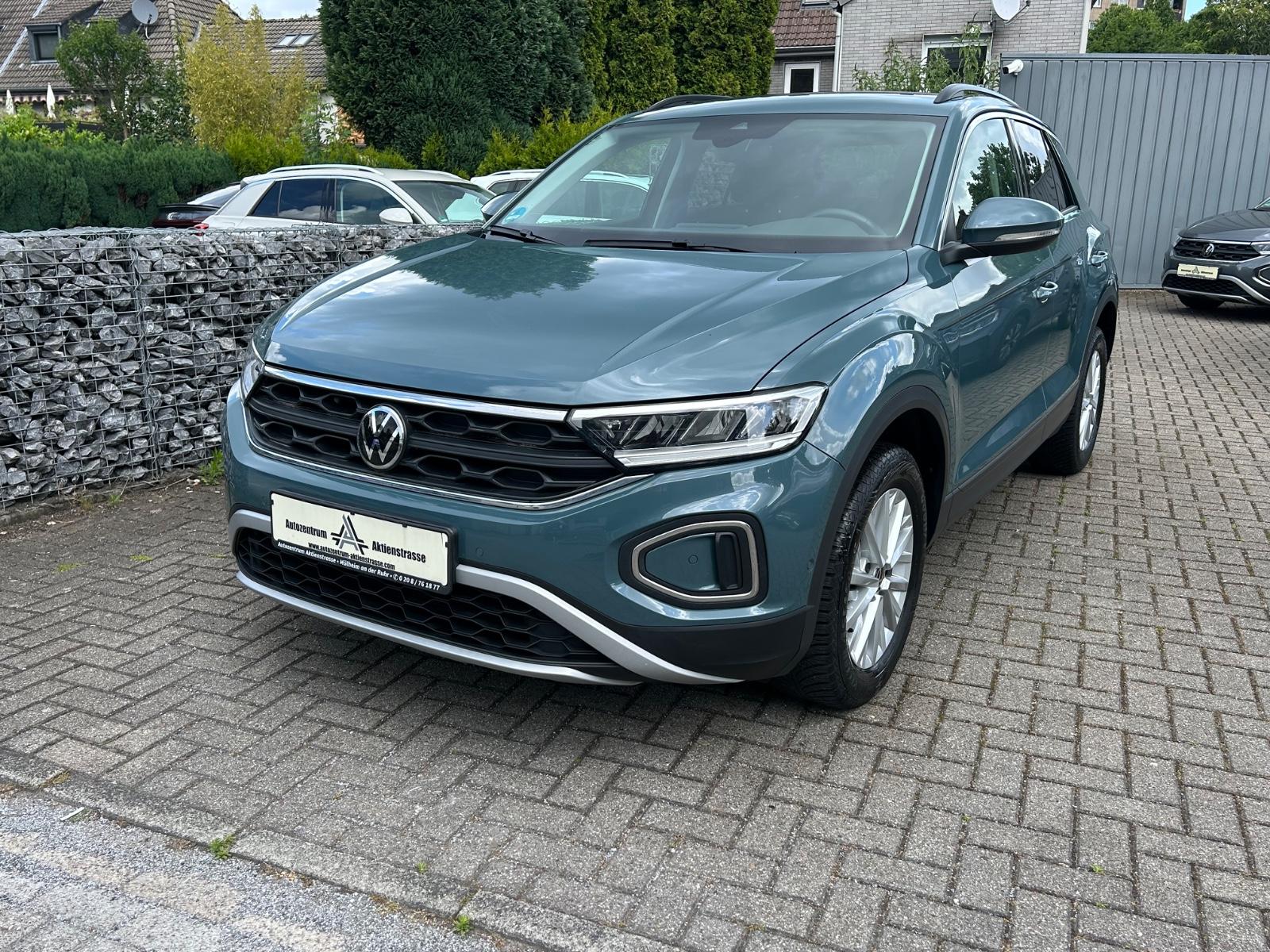 Volkswagen T-Roc Life Navi PDC  App-Con. VW Garantie  11/27