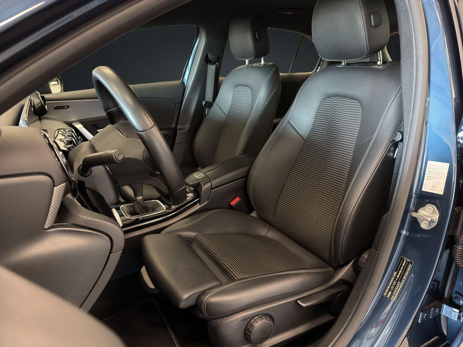 Mercedes-Benz A-Class Progressive MBUX LED, миниатюра 11