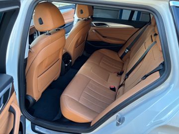 BMW 520 - 10