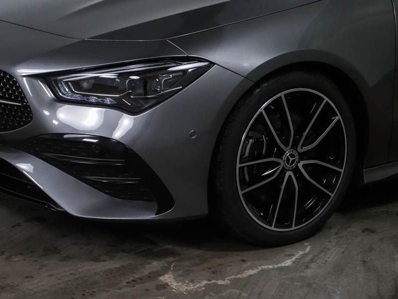 Mercedes-Benz CLA 250 Shooting Brake 4M AMG Special-Edition foto 2
