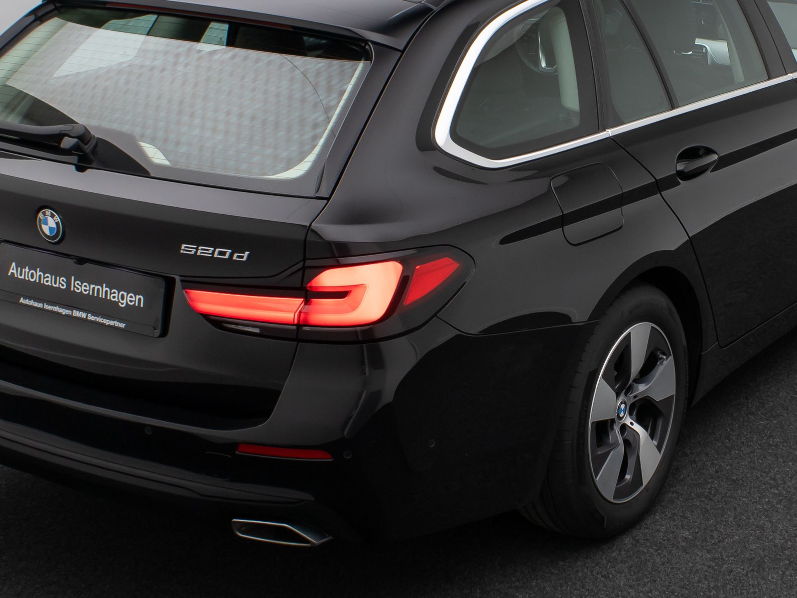 Fahrzeugabbildung BMW 520d Alarm DAB Kamera 4xKlima Parkas Leder Sport