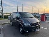 Volkswagen T6 Transporter - Volkswagen T6 Transporter in Karlsruhe