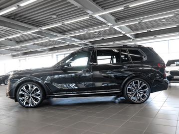 BMW X7 - 9
