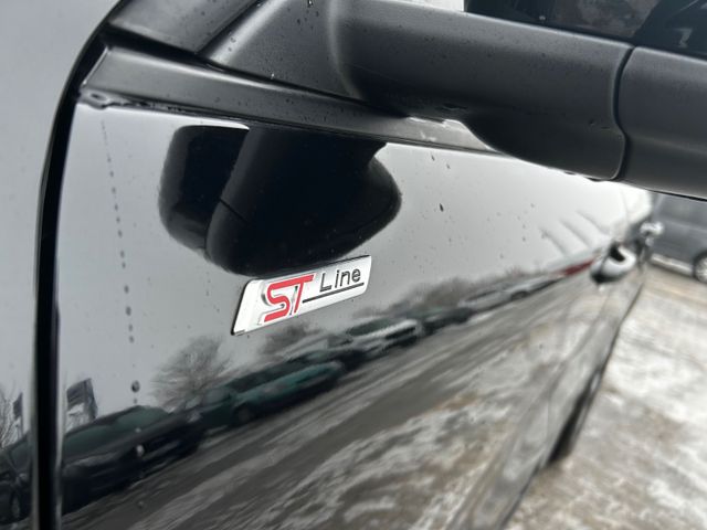 Kuga Hybrid ST-Line X*Head-Up*AHK*360°-Kamera*