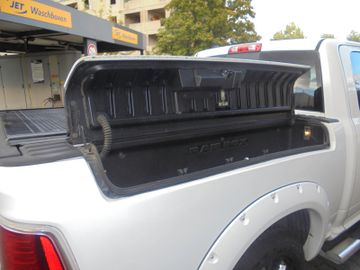 Dodge RAM - 10