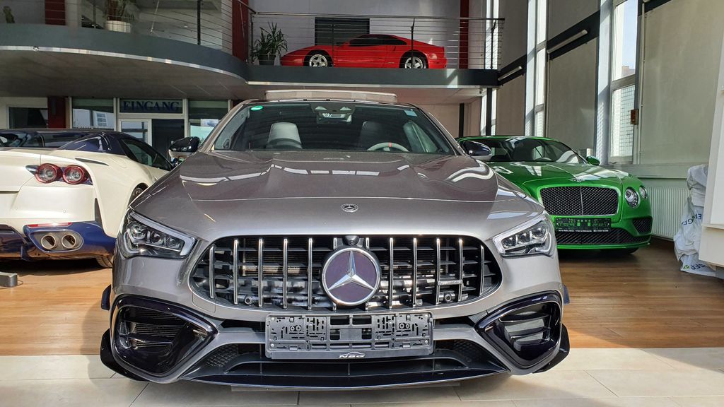 Mercedes-Benz CLA 45 AMG