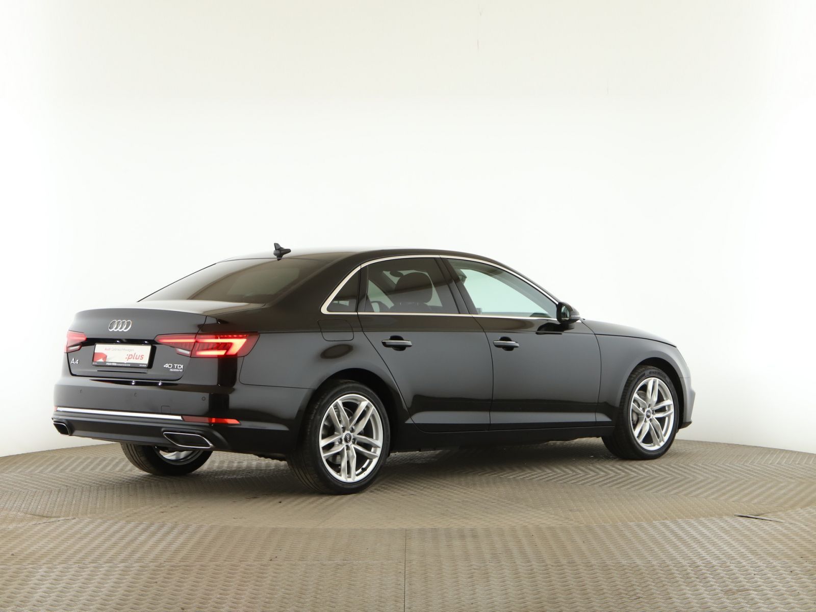 Audi A4 Limousine 40 TDI Design quattro Pano LED RFK foto 7