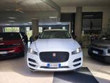 Jaguar F-Pace 2.0 D 180 CV AWD aut. Prestige - Jaguar F-Pace Kombi Gebrauchtwagen
