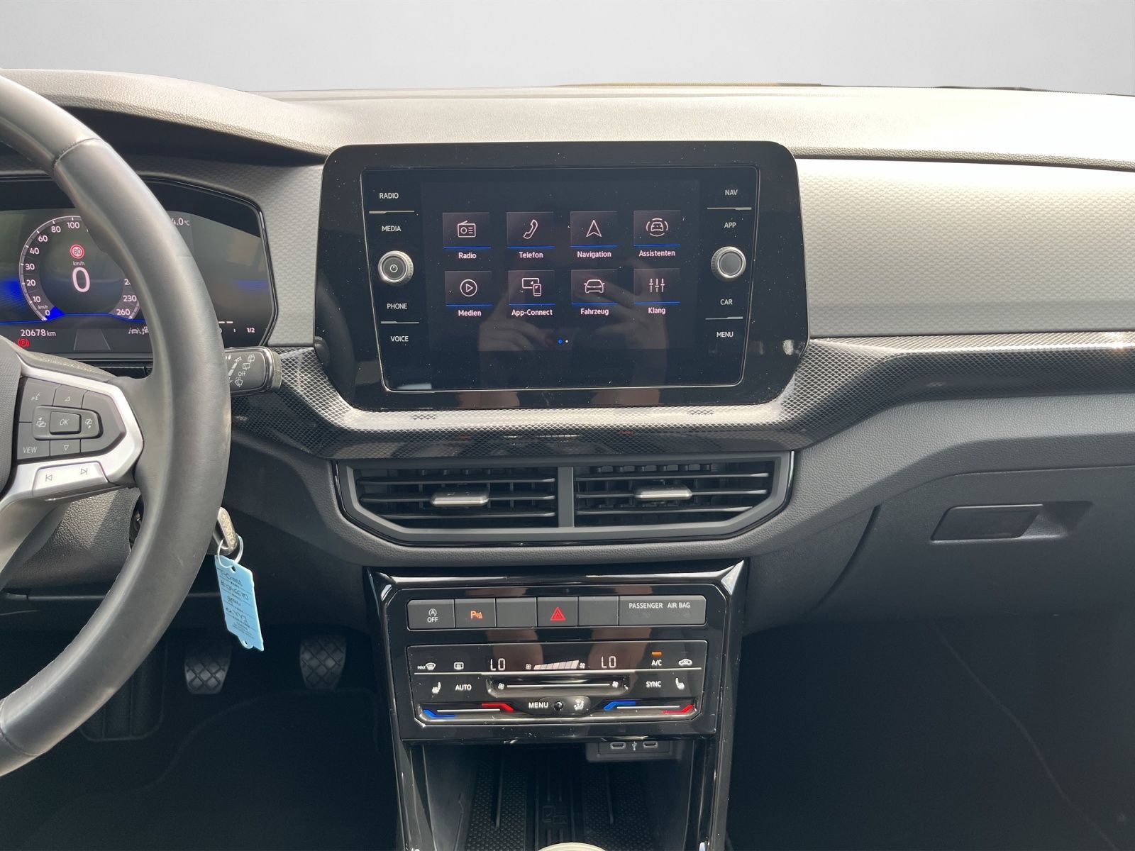 Volkswagen T-Cross - Bild 12