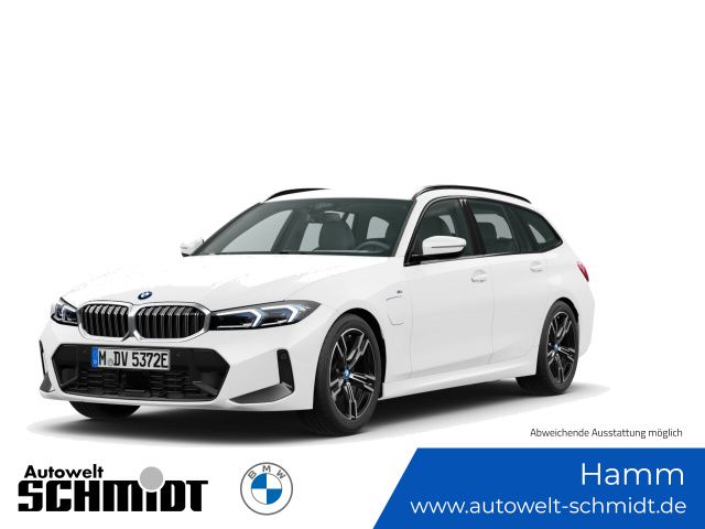 BMW 330e Touring M Sport / NP= 74.100,- / AHK /