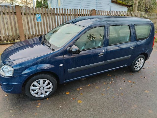 Dacia Logan 1.6, abn. AHK, Flügeltüren hin...