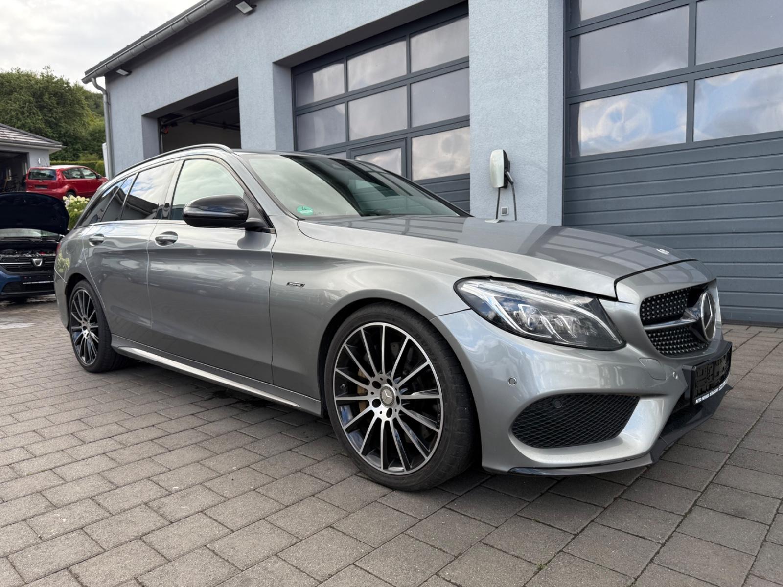Mercedes-Benz C 450 / C 43 T AMG 4Matic