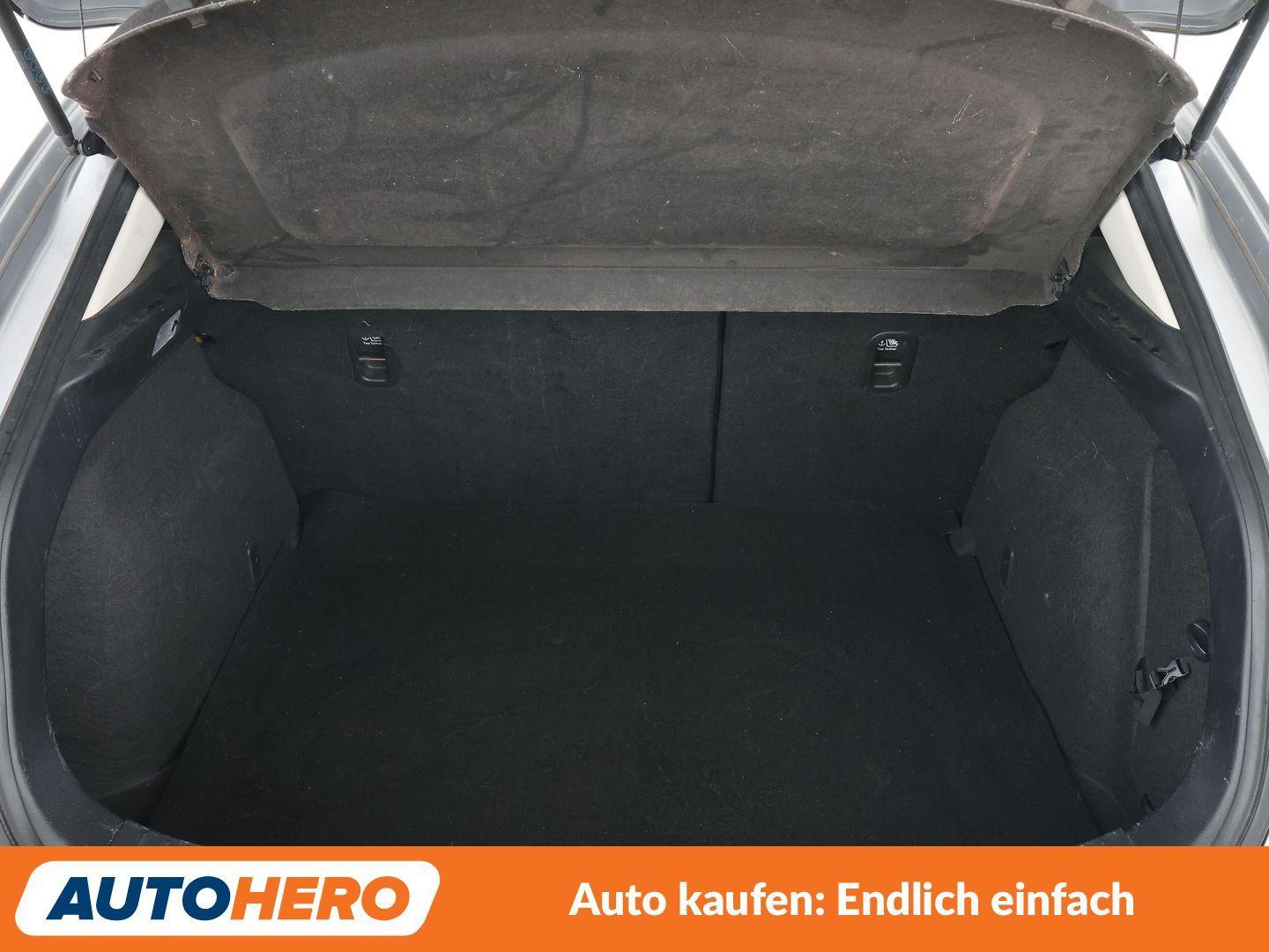 Mazda 3 2.0 Sports-Line*NAVI*HUD*XENON*
