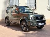 Suzuki Jimny 4x4 erst 45Tkm GRÜN ALU 1.HAND AHK - gebrauchte Suzuki Jimny aus dem Jahr 2017