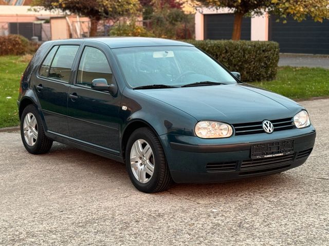 Volkswagen Golf 1.6 Special*Tüv-Neu*Inspektion-Neu*