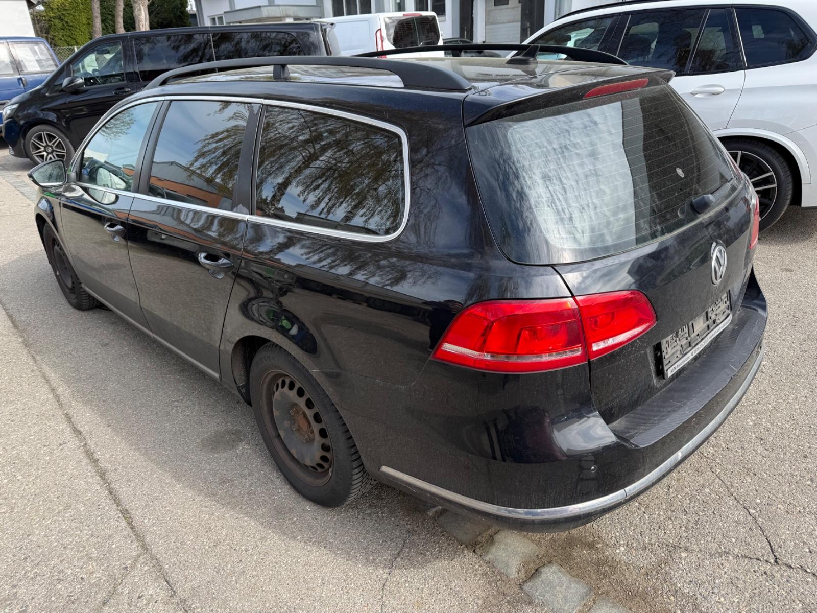 Volkswagen Passat 1.8 Benzin Automatik Comf.*SHZ*Navi*8-Fac