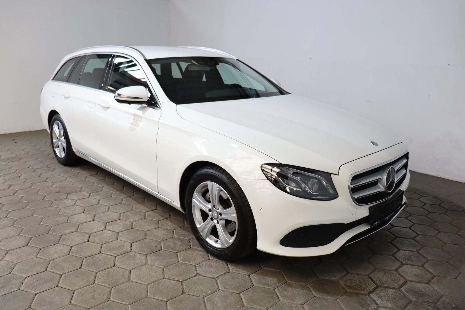 Mercedes-Benz E 220 d Avantgarde COMAND*MULTIBEAM*AHK