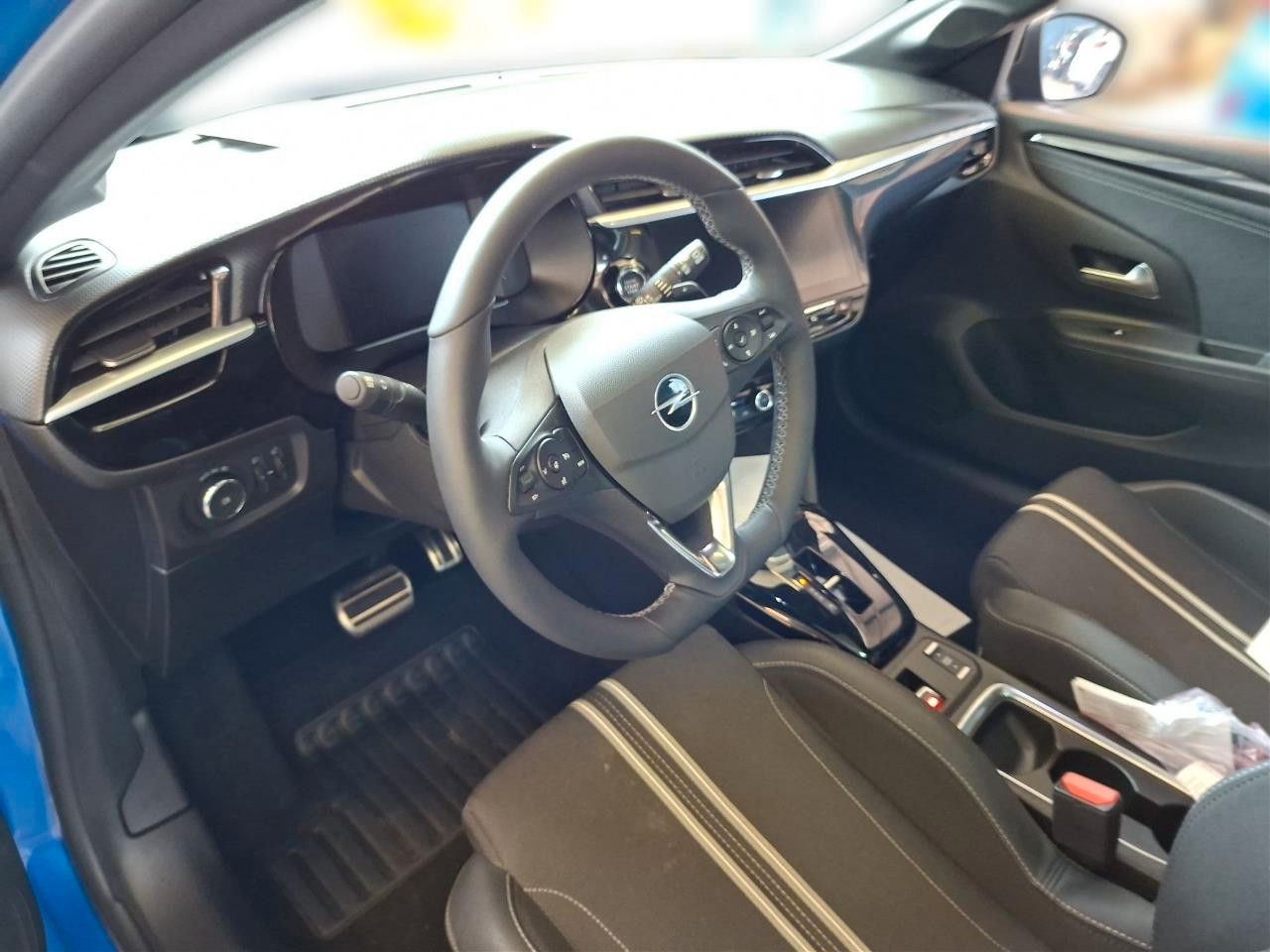 Fahrzeugabbildung Opel Corsa F 1.2T GS SPORT NAVI/LED/KAMERA/VIRT./DAB+