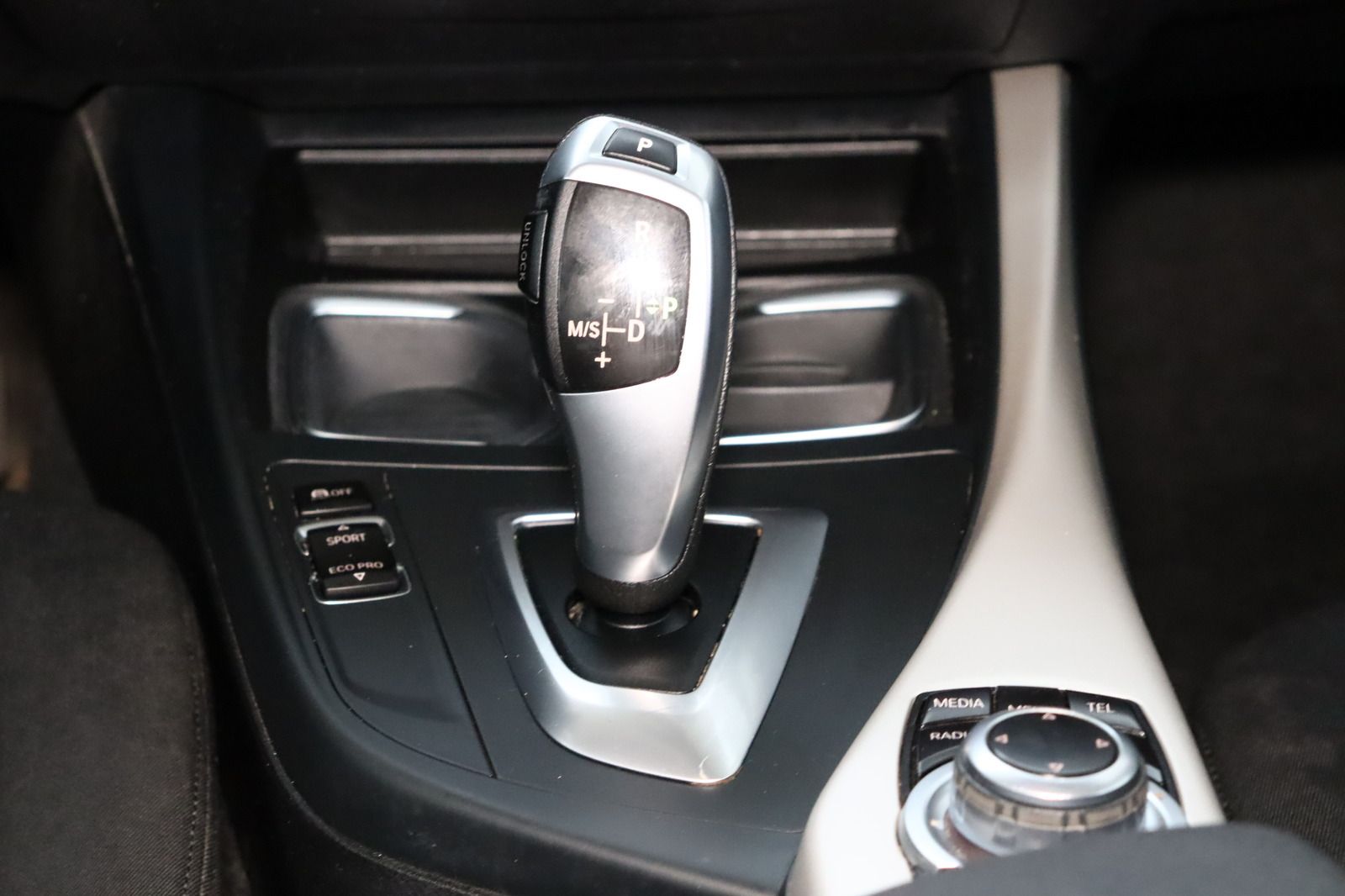 Fahrzeugabbildung BMW 120d * Xenon * Navigation * PDC