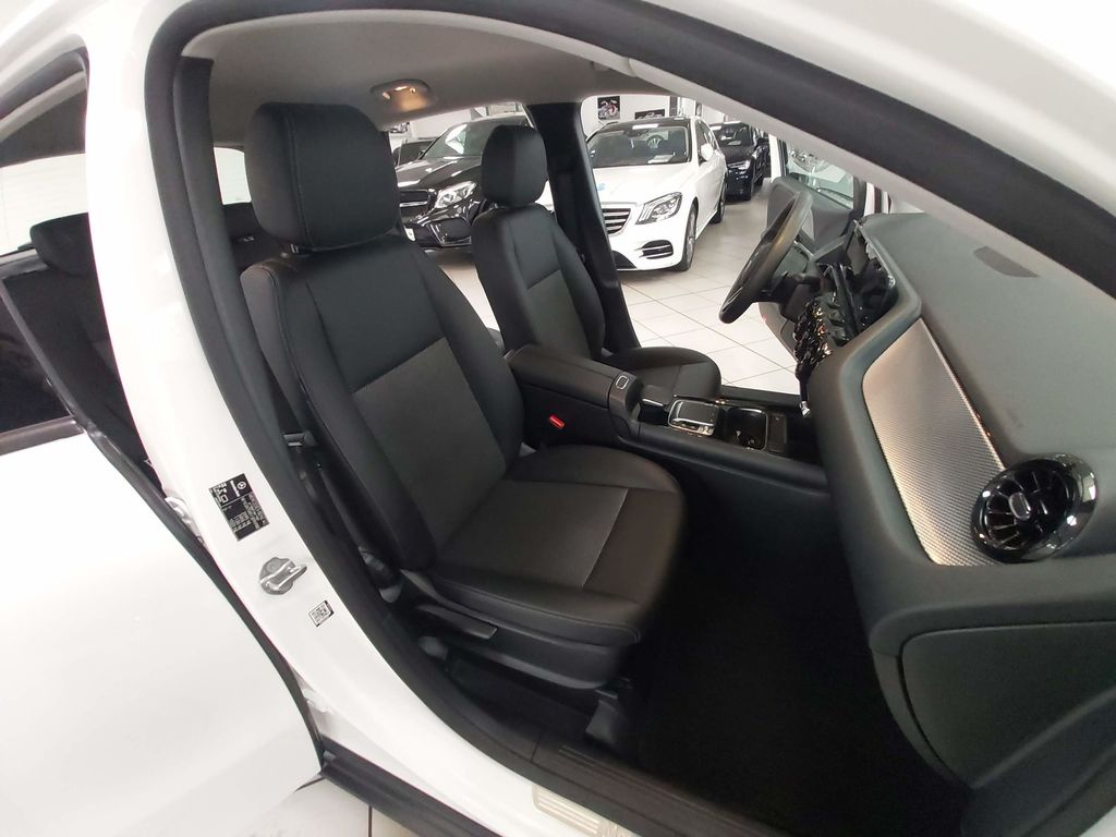 Mercedes-Benz B 220 4M MB SCHECKH 1. HAND 38 T/KM NETTO 20.300