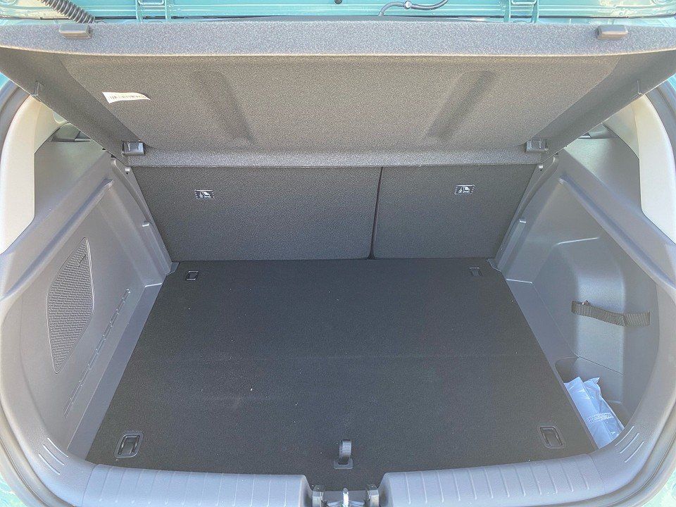 Fahrzeugabbildung Hyundai BAYON 1.0T 100PS DCT Prime Assi Dachlackierung