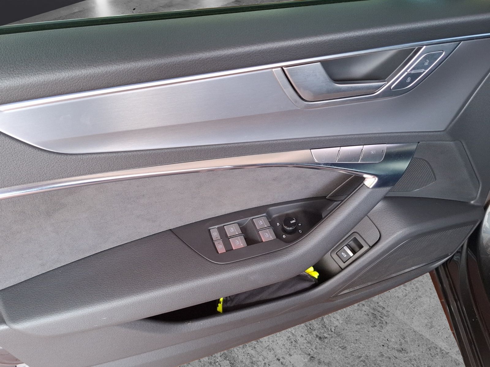 Fahrzeugabbildung Audi S6 Avant TDI quattro Standhzg LED Navi Pano AVC