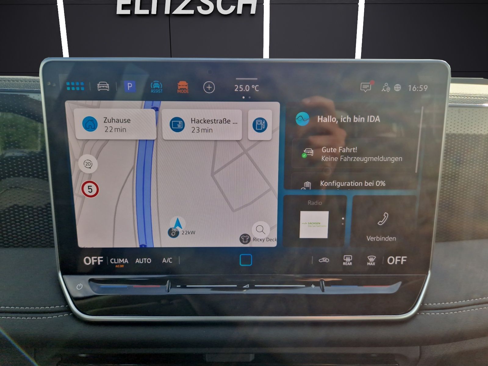 Fahrzeugabbildung Volkswagen Tiguan 1.5 eTSI