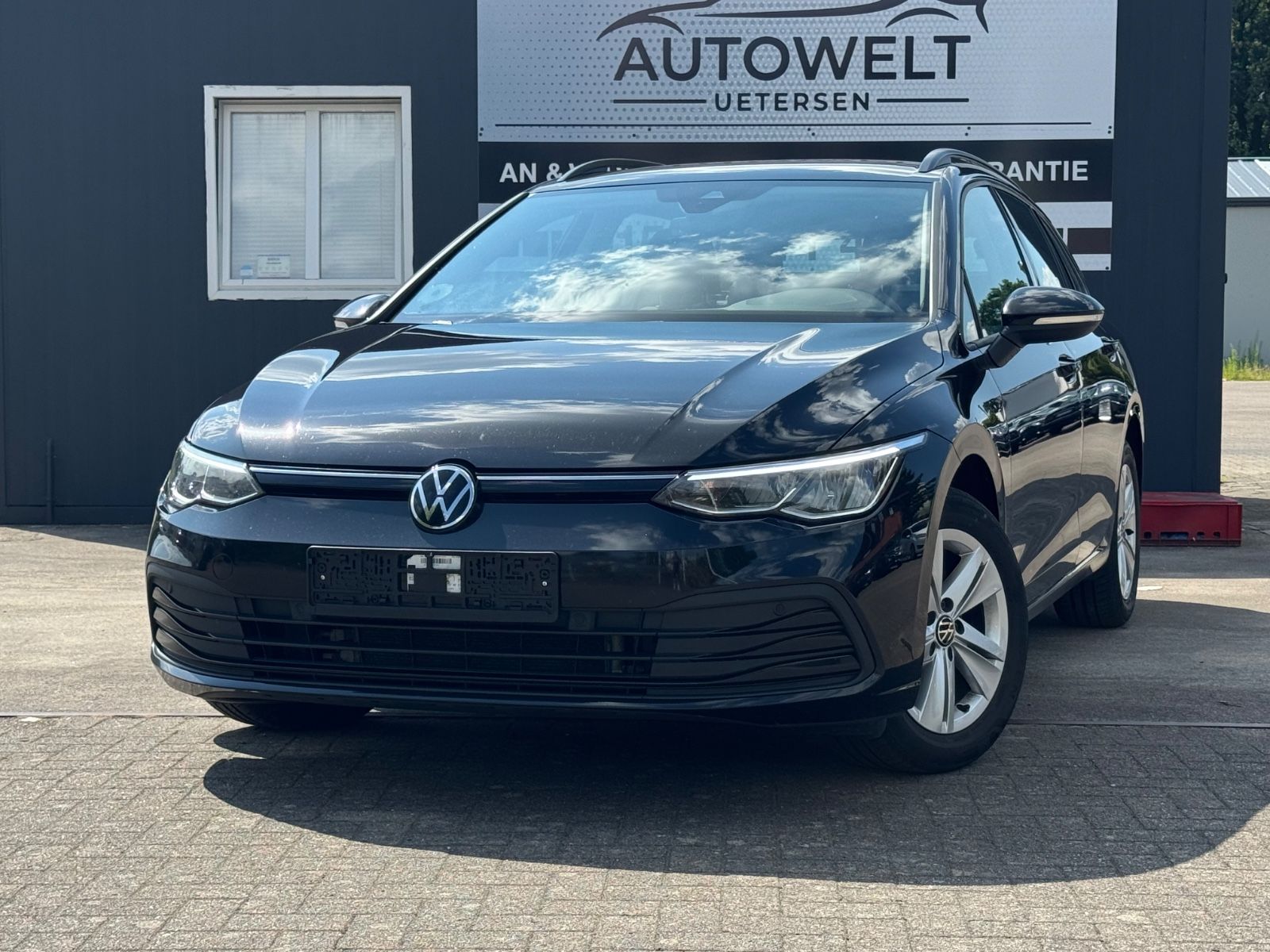 Volkswagen Volkswagen Golf VIII Variant Life*Carplay*Navi*ACC