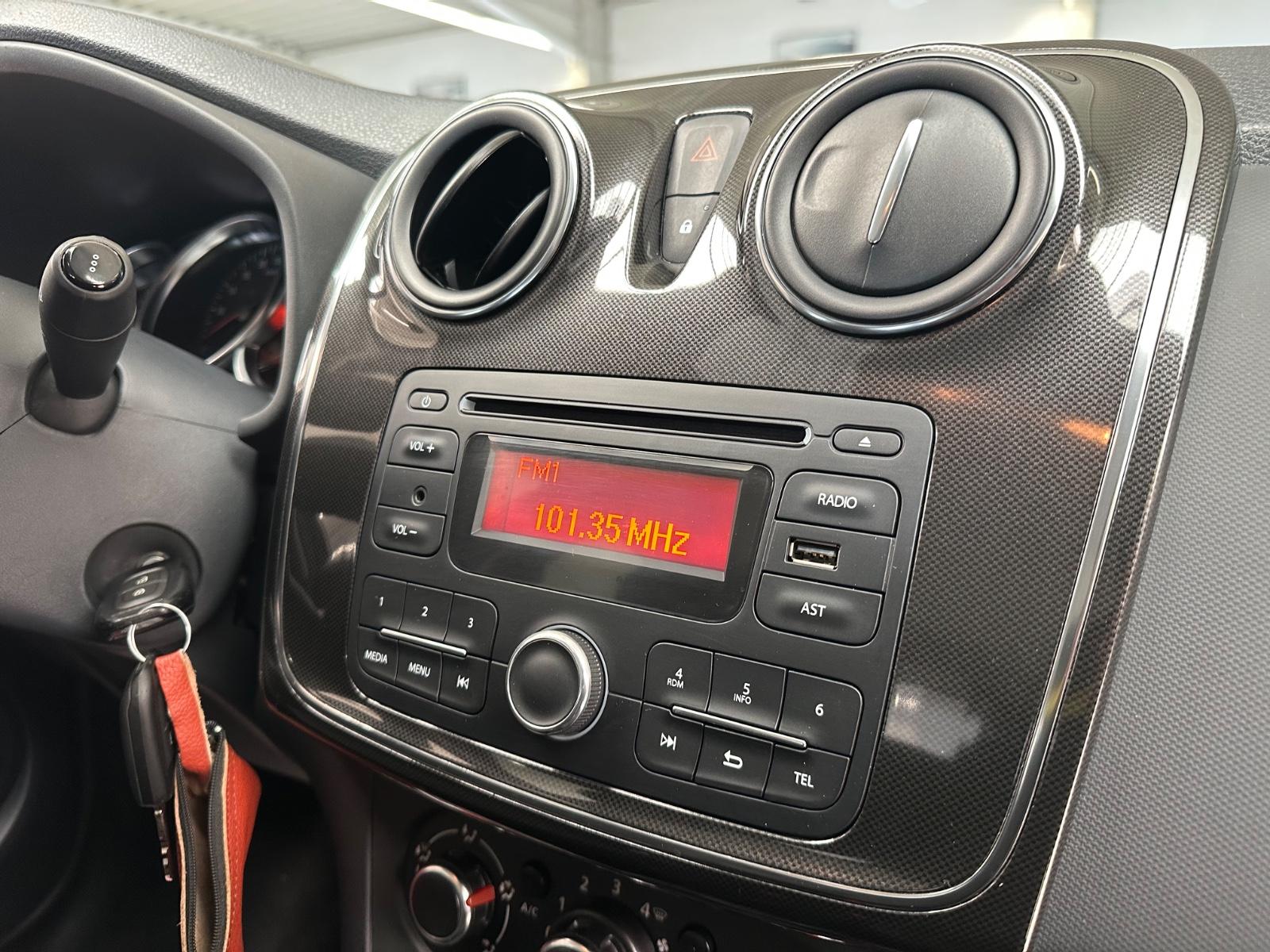 Dacia Sandero IIComfort Klima/AHK/TEMPOMAT/BLEUTOOTH