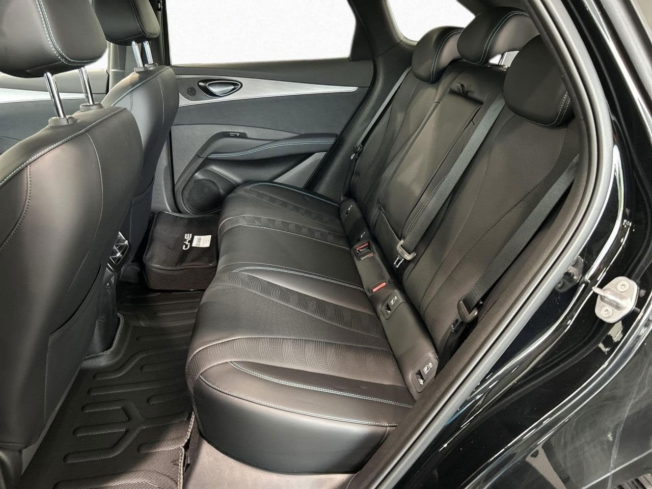 BYD SEAL