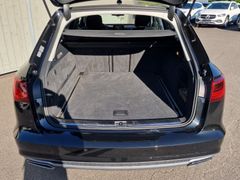 Fahrzeugabbildung Audi A6 Avant 2.0 TDI ultra S-Line Navi Xenon PDC RFK