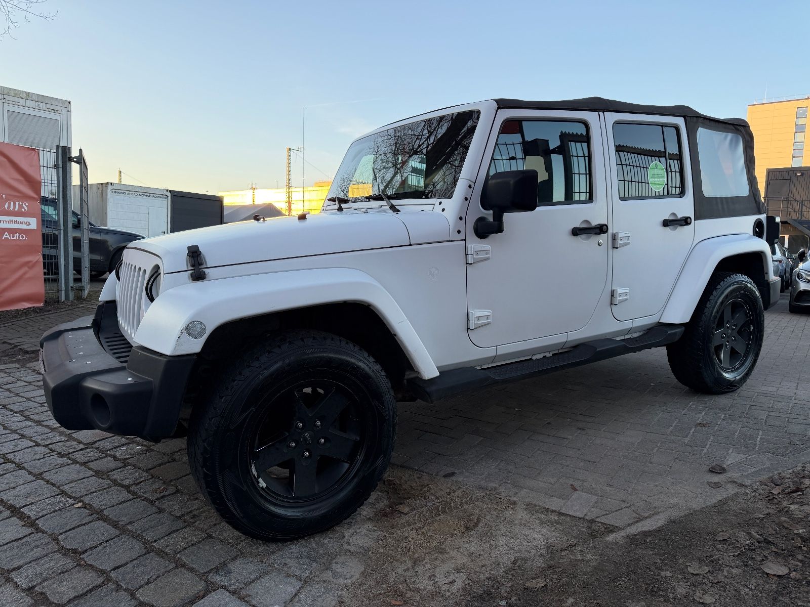 Fahrzeugabbildung Jeep Wrangler Unlimited Sahara*LED*AUTOMATIK*BT*ALLWE