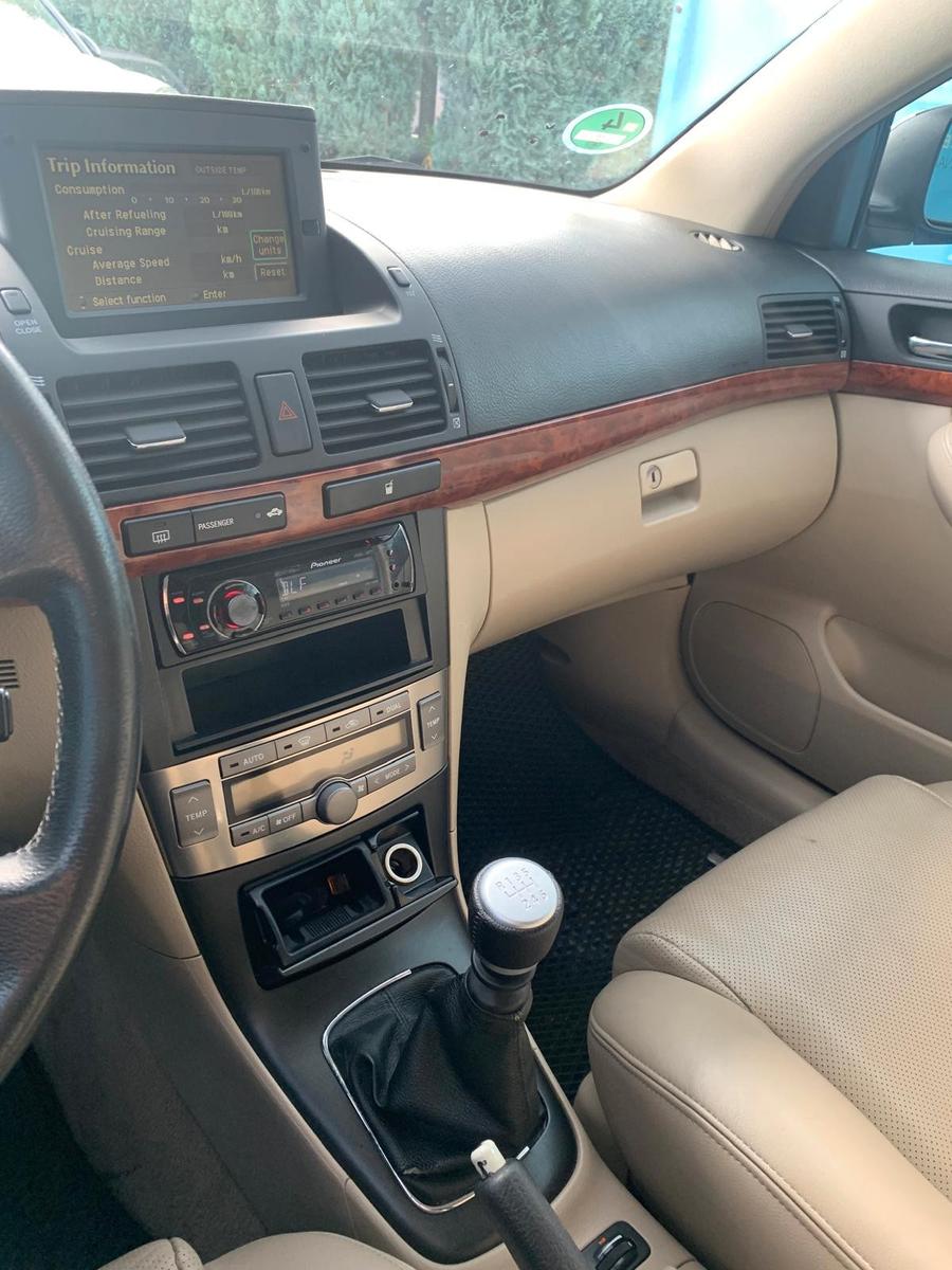 Toyota Avensis 2006 — photo 21