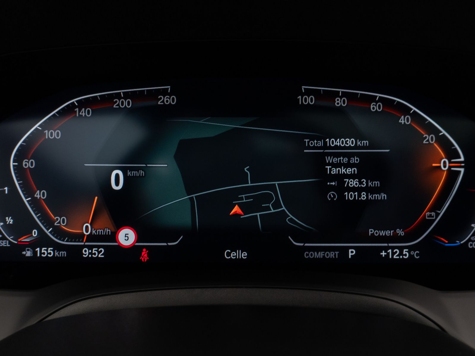 Fahrzeugabbildung BMW 430d xD Coupé Glasdach Laser DAB HiFi Komfort 19