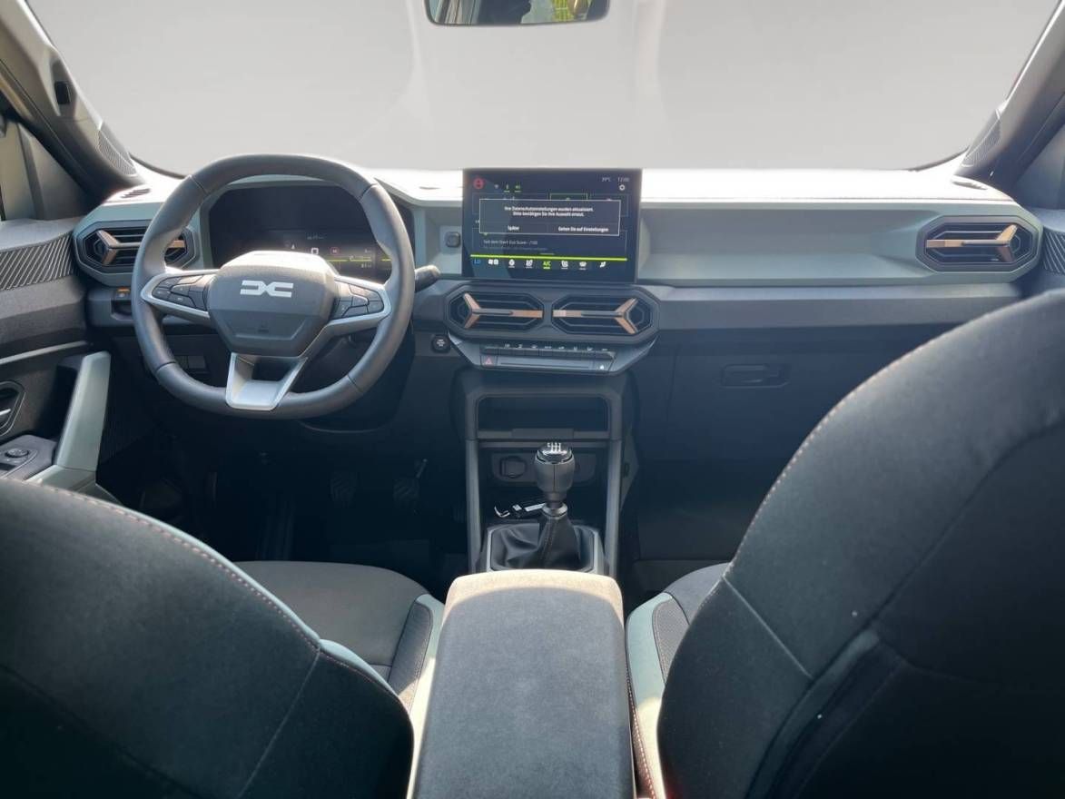 Fahrzeugabbildung Dacia Duster Extreme mild hybrid 140