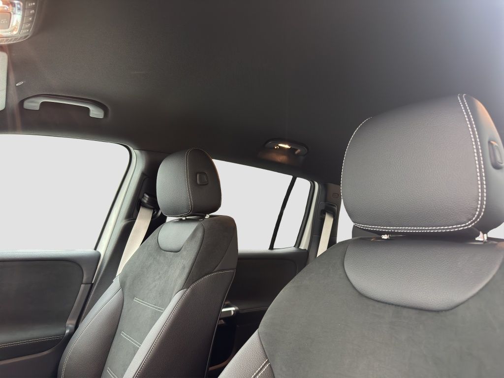 Fahrzeugabbildung Mercedes-Benz GLB 200 d AHK*Fernlichtass.*KeyLess*LED*PDC*ACC