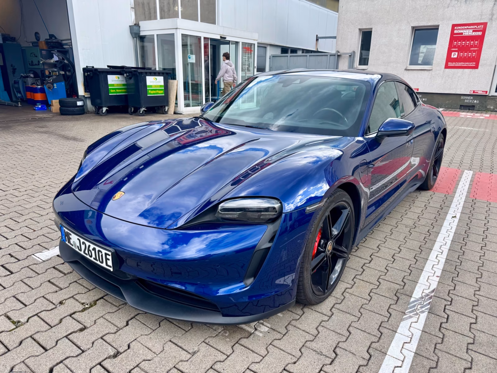 Porsche Taycan 4 S *Approved Garantie 11/2027*