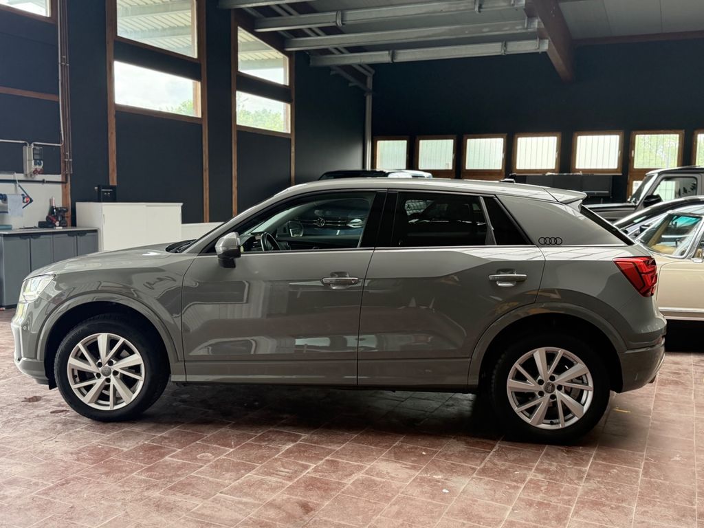 AUDI Q2 35 TFSI/SPORT/VIRTUELLES/ACC/LED AUDI Q2 35 TFSI/SPORT/VIRTUELLES/ACC/LED