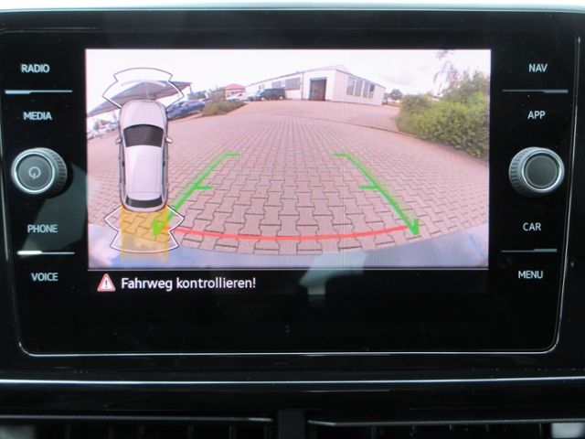 T-Roc 1.5 TSI DSG R-Line AHK/LED-PLUS/NAVI/BUSIN