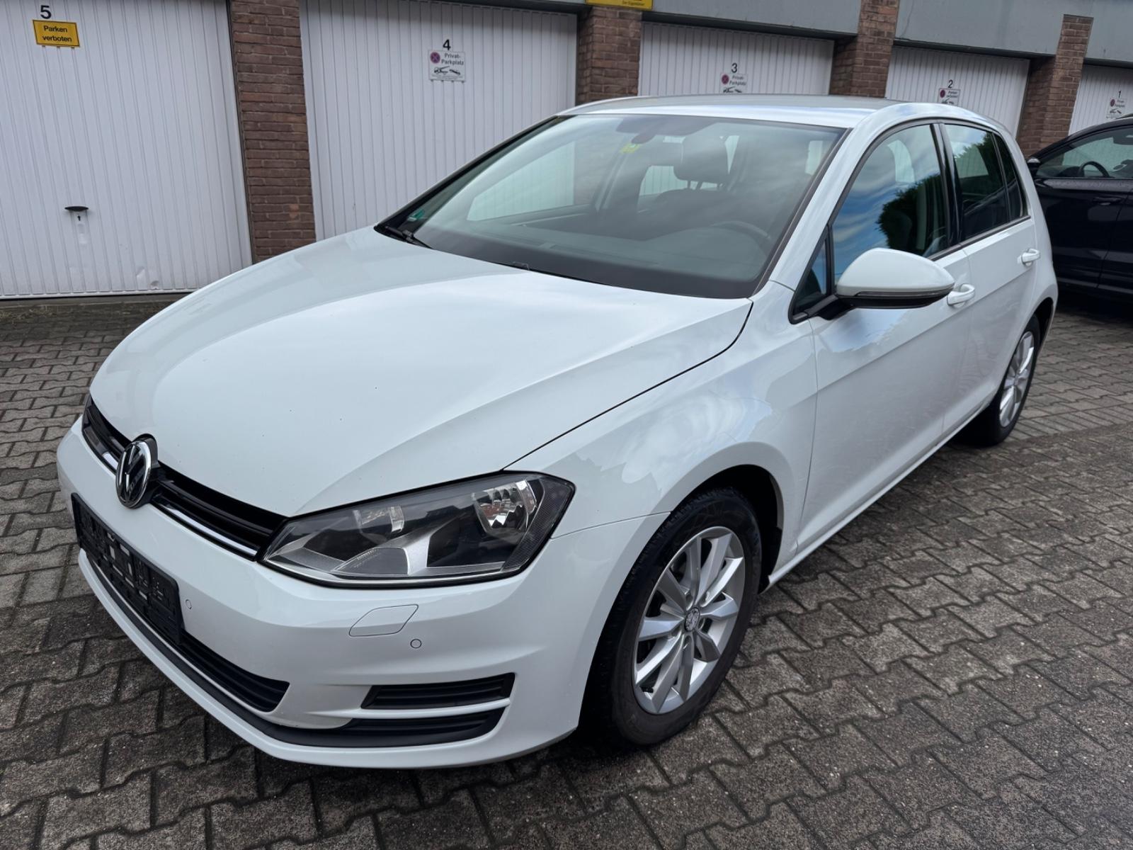 Volkswagen Golf VII Lim. Comfortline-Navi-2xPDC