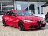 Alfa Romeo Giulia Veloce Q4/R-Cam/LEDER-ROT/Navi/AHK/Memory - scheckheftgepflegte Alfa Romeo Giulia