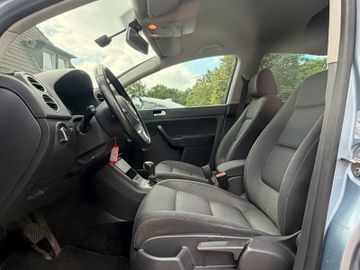 Volkswagen Golf - 10